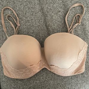 Victoria’s Secret Body by Victoria Nude Bra